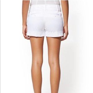 NWOT New York + Co Sz 4 White Fabric Shorts - X14